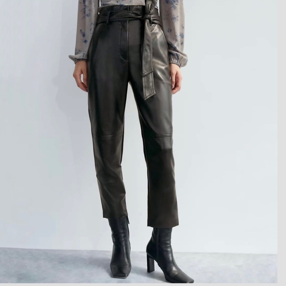 ARITZIA WILFRED High Tied Dark Olive Pant **Missing Belt Make Offer**